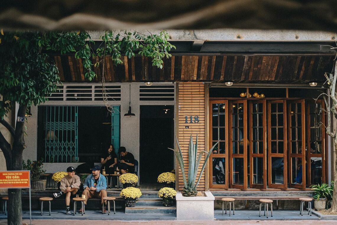 Giao- quán cafe thời gian