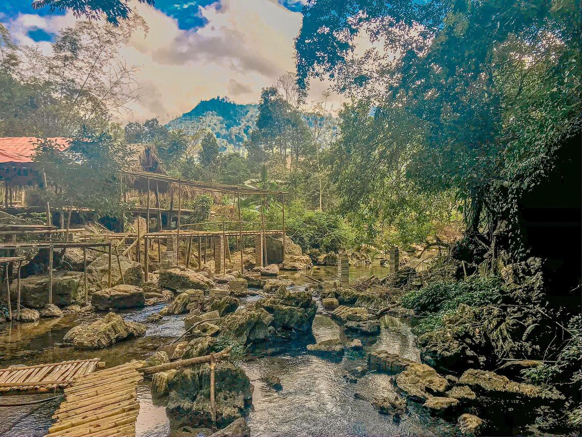 Suối tại Xuân Sơn (Ảnh: fb. Hoàng Thị Minh Tâm)